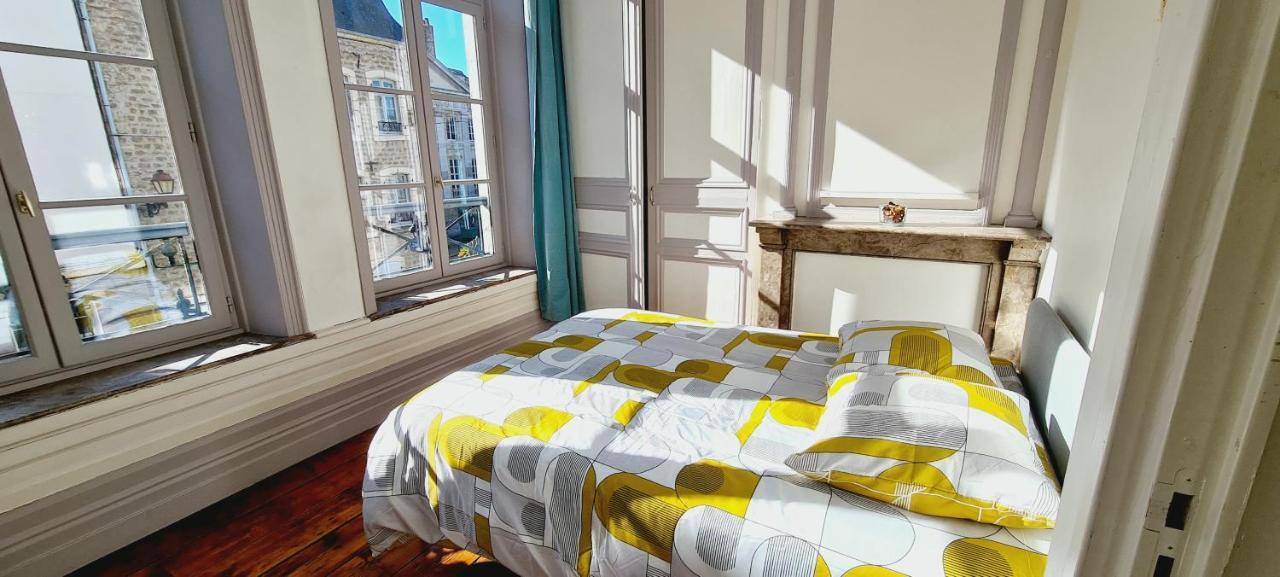 Appartement En Vieille Ville Μπουλόν-Σιρ-Μερ Εξωτερικό φωτογραφία